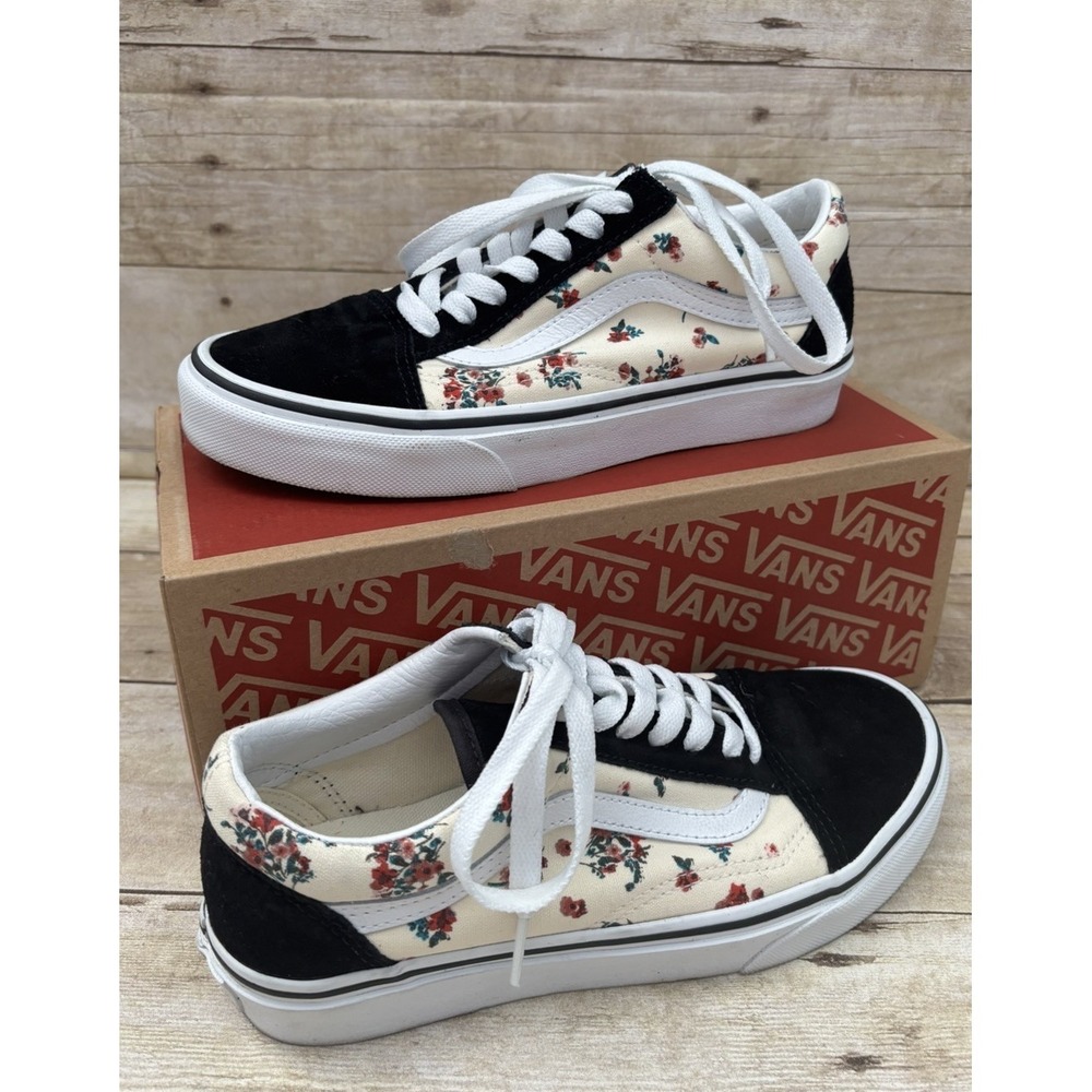 VANS Old Skool Ditsy Floral Women's Sneakers Size‎ 5.5 White Black